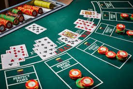 olxtoto group game lobby showing slot titles, live dealer tables, and sportsbook markets